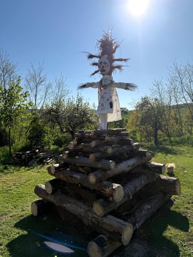Pálení čarodějnic, 30.4.2025, za klubem / hospodou
